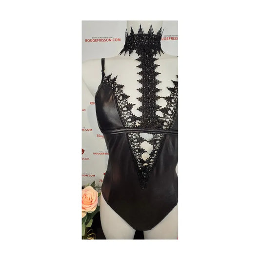 body charlotte - Rouge Frisson, Boutique Erotique en Ligne